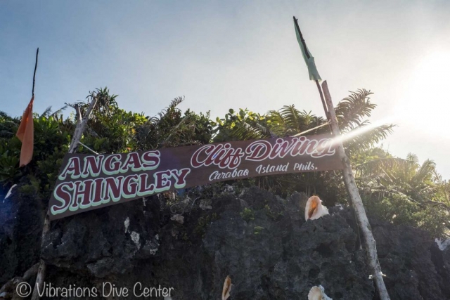 Angas Shingley Cliff Jumping, Carabao Island, San Jose, Romblon. Informations activities and things to do on Carabao.